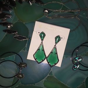 Kendra Scott Alexa Emerald in Gunmetal Earring NWT